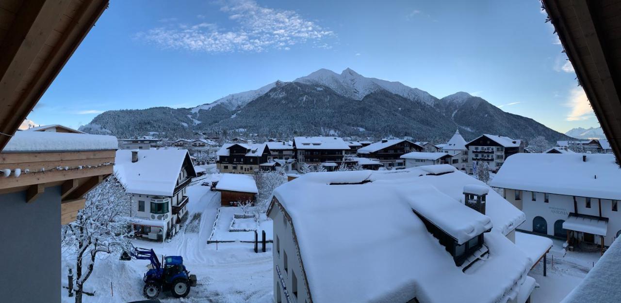 Landhaus Antonia เซเฟลด์ อิน ทิโรล ภายนอก รูปภาพ