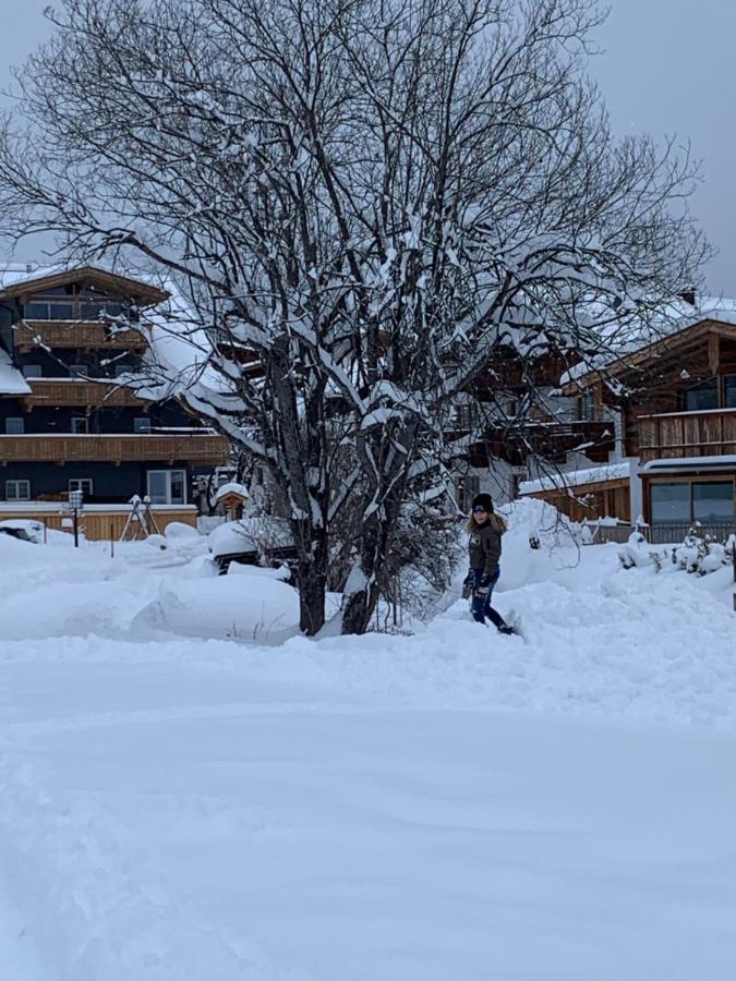 Landhaus Antonia เซเฟลด์ อิน ทิโรล ภายนอก รูปภาพ