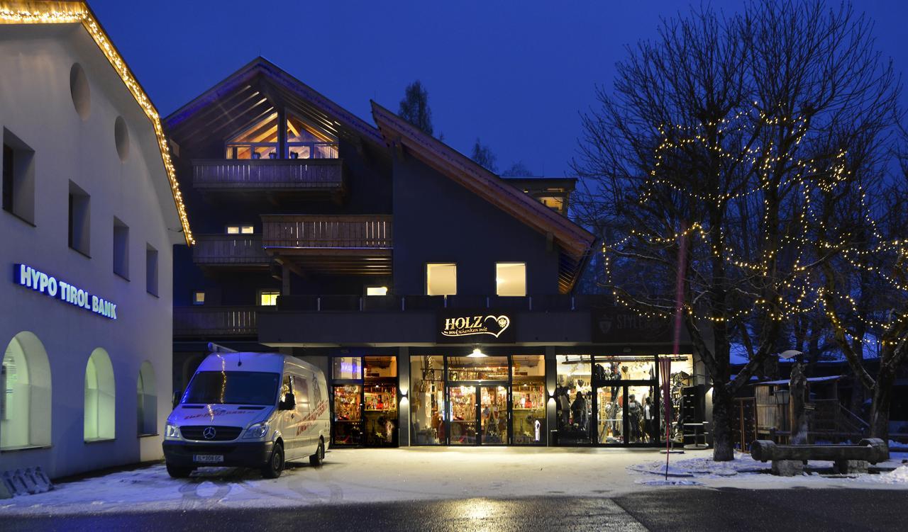 Landhaus Antonia เซเฟลด์ อิน ทิโรล ภายนอก รูปภาพ